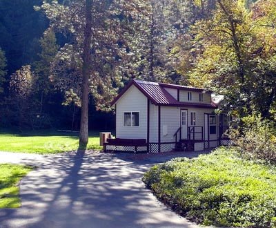 Morrisons Lodge