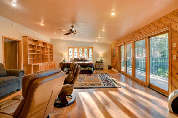 The Treetops House Master Bedroom